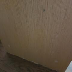 少し横長のカラーボックスの画像