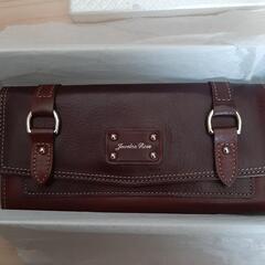 新品！ギフトにも！BURBERRYブランドJewelna Roseの財布とカードケースの画像