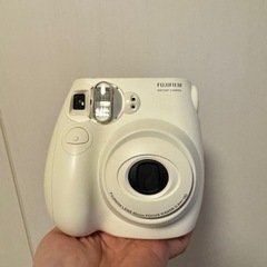 富士フィルム　インスタントカメラ