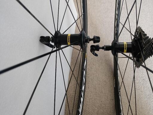 中古ジャンク品 MAVIC COSMIC ELITE 10S シマノフリー 700C