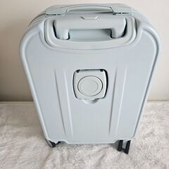キャリーケース ライトブルー 39Lの画像