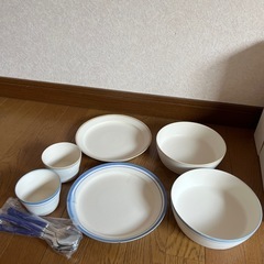 スープ、皿、６点セットスプーンつき新品