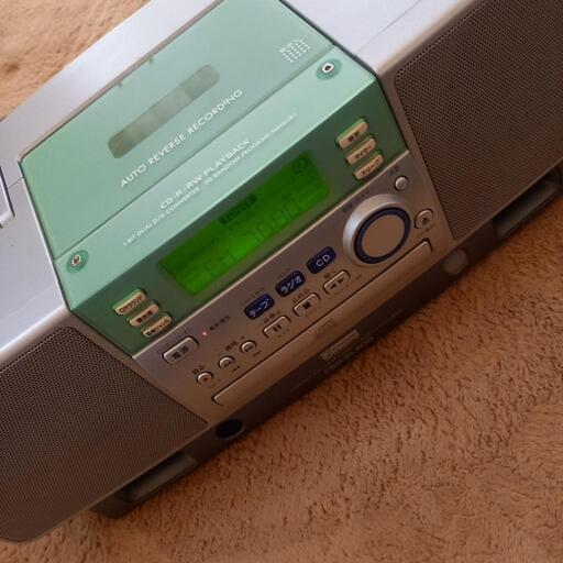 AIWA アイワ CDラジカセ CSD-EL300 カセット以外動作品 (kkk
