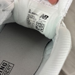 スニーカーニューバランス565　23.0cmの画像
