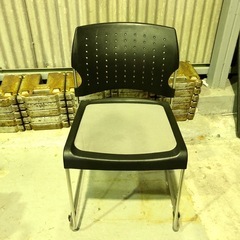 ビジネスチェアを安くお譲り致します。の画像