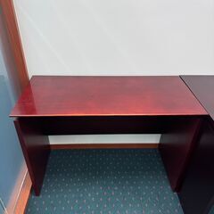 オフィスデスク◎飾り棚としても！