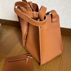 ショルダー、ハンドバックポーチつきの画像