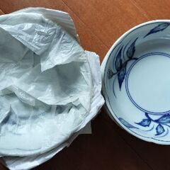 和柄食器の画像