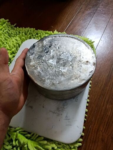 20キロぐらいと思われる鉛の塊2個セット (カズキ) 日田のその他