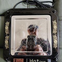 電気鍋と保温プレートの画像