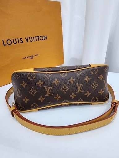 LOUISVUITON
 