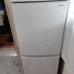 シャープ137 L 2020年式 冷蔵庫