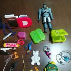 おもちゃ、キーホルダーなどの画像