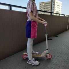 女の子用 キックボード 中古の画像
