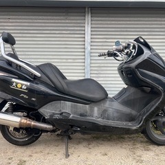 【ジャンク】HONDA フォルツァ250 MF08 始動未確認 書類有り 鍵有り レストア ベース車両 部品取り 売り切り 全国陸送可能 大阪府 富田林市の画像