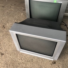 ブラウン管テレビ3台