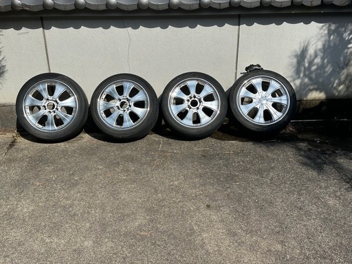 17インチ
アルミホイール