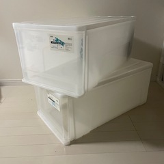 【お話中】ニトリ購入衣装ケース　２つ