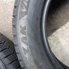 ブリヂストン　スタッドレス 185/60R15　バリ溝の画像