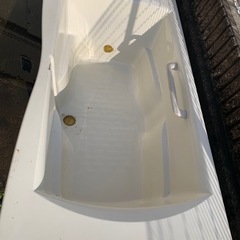 バスタブ　風呂桶　災害用　貯水　ため池　メダカ　水槽　庭　大型　プランター　などなど の画像