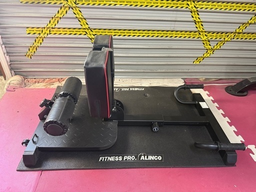 美品　
Leike Fitness 多機能スクワットマシーン 