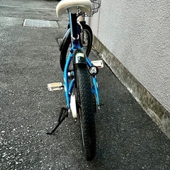 キッズ 18インチ 自転車　ブルーメタリックの画像