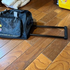 プーさん2輪キャリー黒重たいものを持つ時いかがですか？の画像