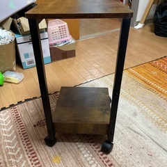 サイドテーブルの画像