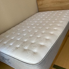 セミダブルマットレスの画像