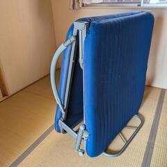 折りたたみベッド