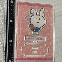 ピアニストのハラミちゃんのアクリルスタンドの画像