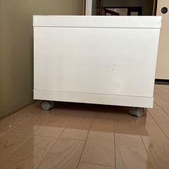 キャスター付テレビ台の画像