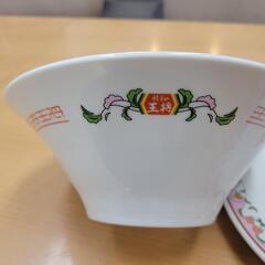 餃子の王将 大皿、ラーメン鉢の画像
