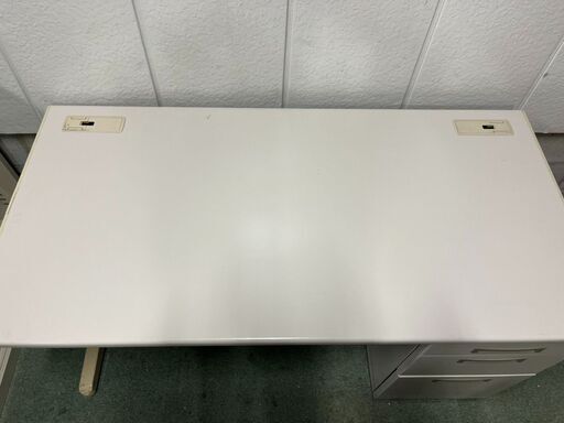 片袖机 事務机 スチール製 鍵なし オフィス用品 幅140cm×奥行70cm×高さ70cm 