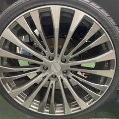 ロジャム22インチタイヤホイールの画像