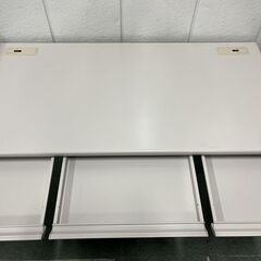 3台あり INABA 稲葉 平机 事務机 スチール製 オフィス用品 幅140cm×奥行70cm×高さ70cmの画像