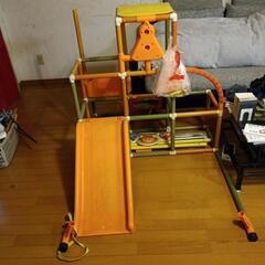 アンパンマンブランコ付きアスレチック