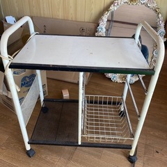 キャスター付きラック最終値下げの画像