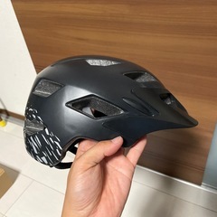 BELL 子供用自転車ヘルメットの画像