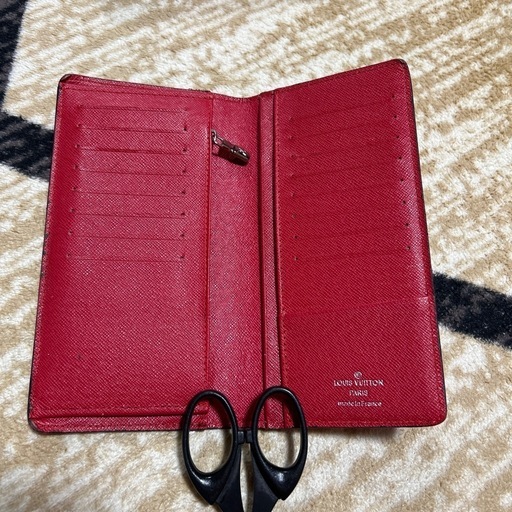 😊LV・supreme・長財布・約3年使用😅 (3月15迄には全削除) 瀬谷