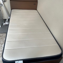 【4万で購入したニトリのベッド、4千で差し上げます！】シングルベッド＋マットレスの画像