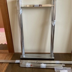スチール製　押し入れハンガーラックの画像