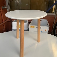 【ディスプレイテーブル丸　ホワイト】φ30xH30cm クリーニ...