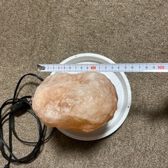 岩塩ランプ（ジャンク品）の画像