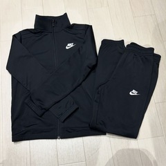 NIKE ジャージ　150cmの画像