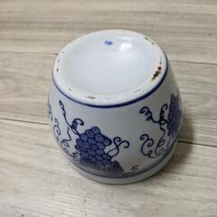 ミニ 火鉢 染付 陶器 睡蓮鉢 金魚鉢 メダカ鉢 陶器製の画像