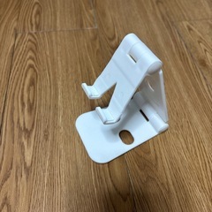 13.スマホスタンド