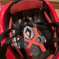 [4月中で処分します]子供用自転車ヘルメット2つの画像