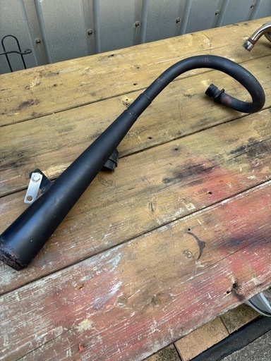 ホンダ　
モンキー　マフラー