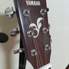ヤマハフォークギター(アコースティックギター)の画像